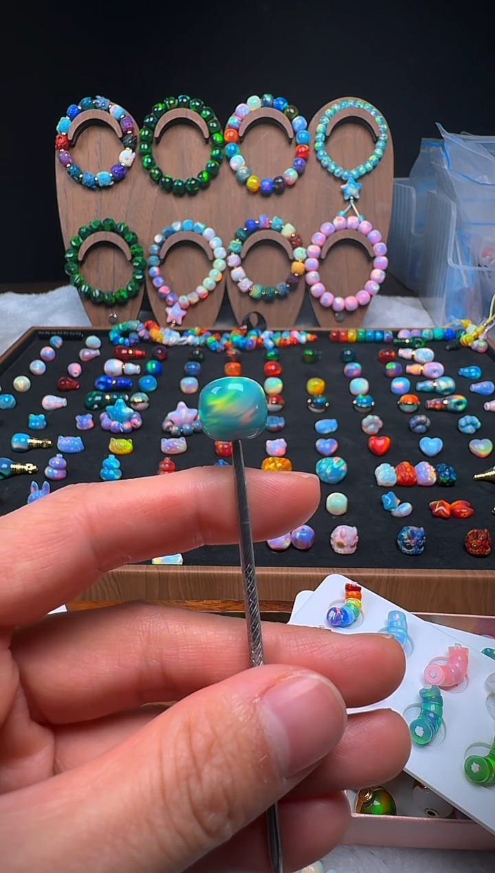 裸石合成欧泊卡12薄荷绿老型珠单颗