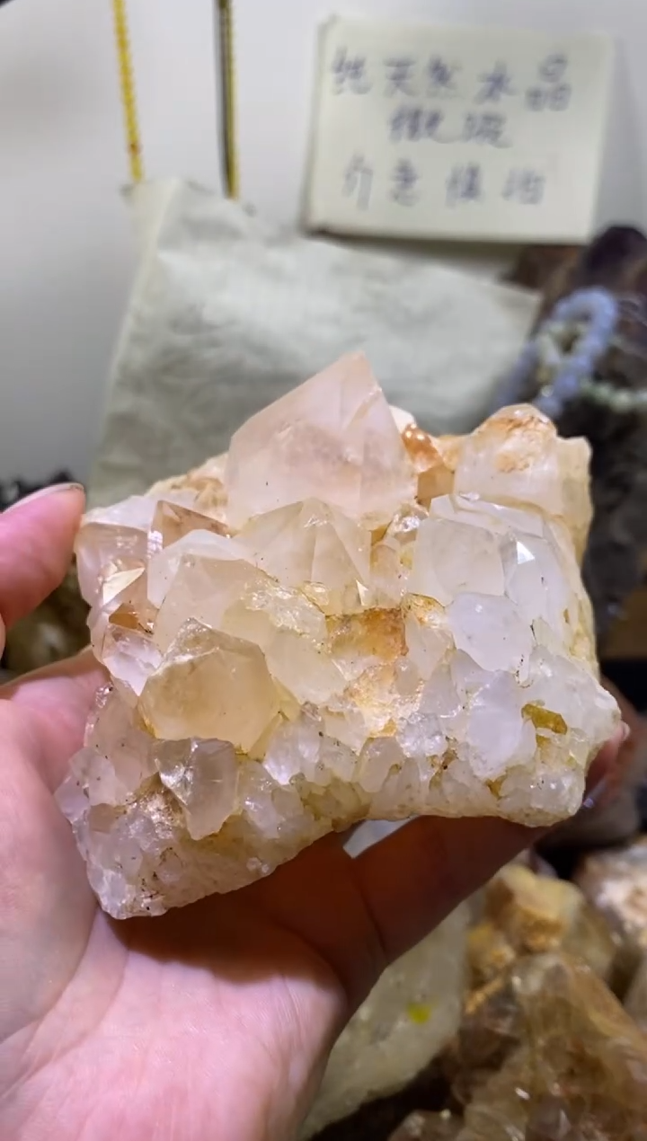未镶嵌珠宝半成品水晶27号652g马岛大晶花