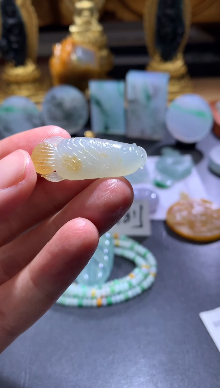 【闪购商品】定制翡翠未镶嵌龙鱼