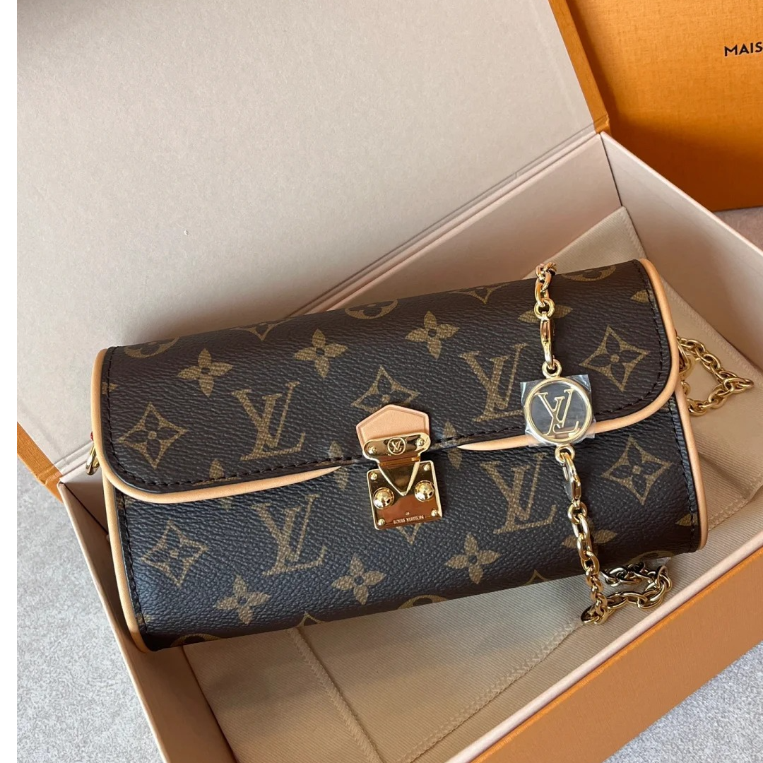 99新 LouisVuitton/路易威登 小花Jerry 链条包 老花 金扣 芯片 