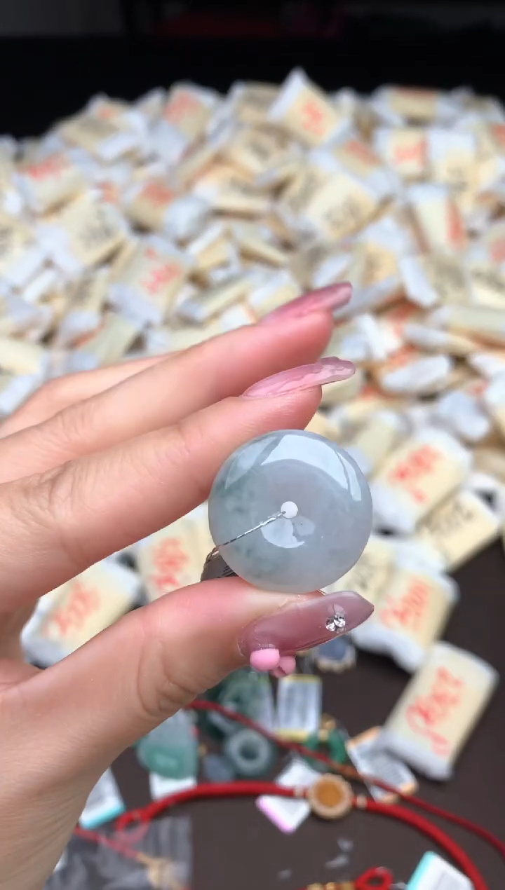 【闪购商品】翡翠挂件未镶嵌—