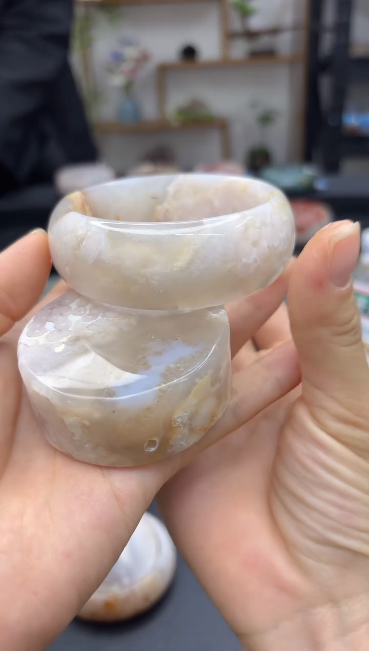 【闪购商品】石英质玉手镯未镶嵌C877(61圈赠送镯心)