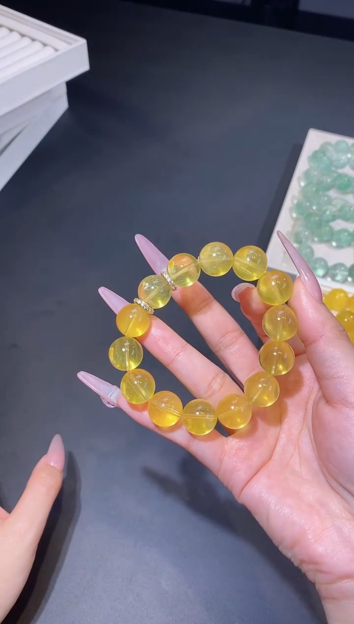 合金手链萤石126.36拉丝黄萤石手串 多样性发其一