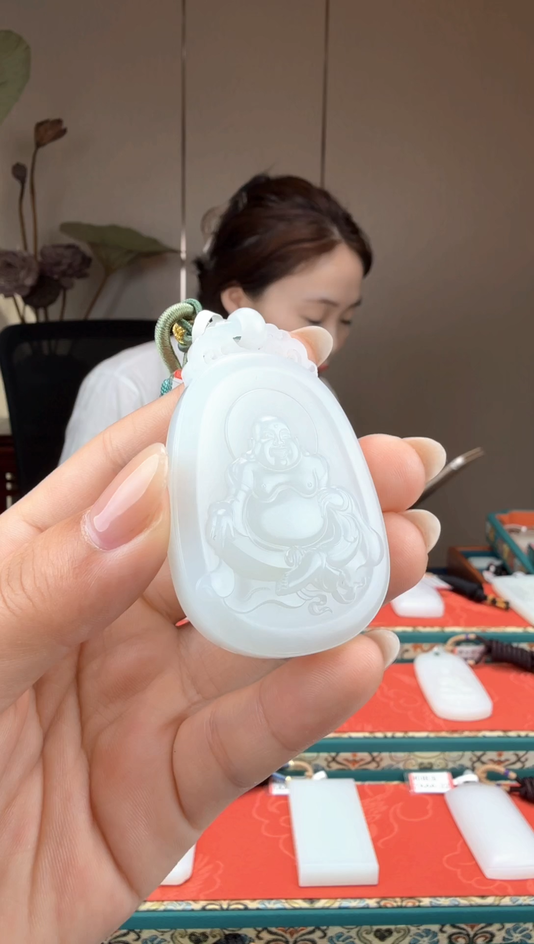 和田玉未镶嵌颈饰1