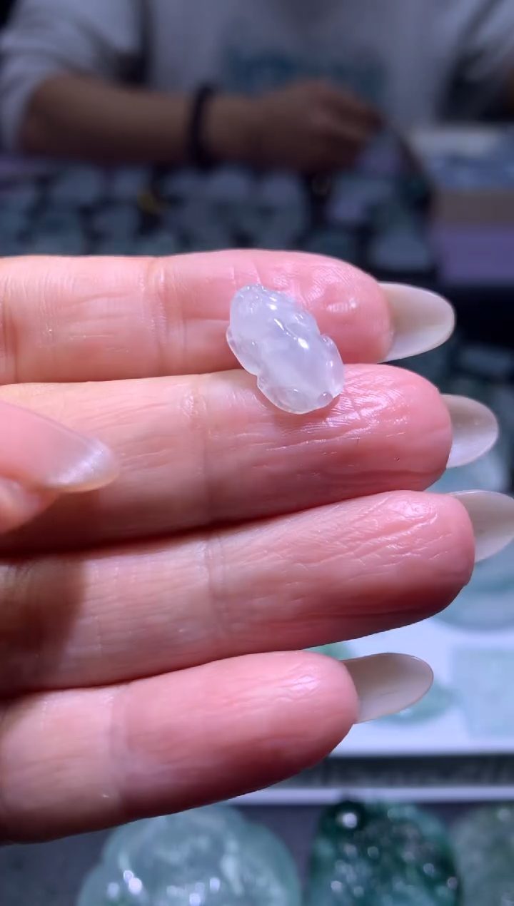 【闪购商品】定制翡翠未镶嵌毛货