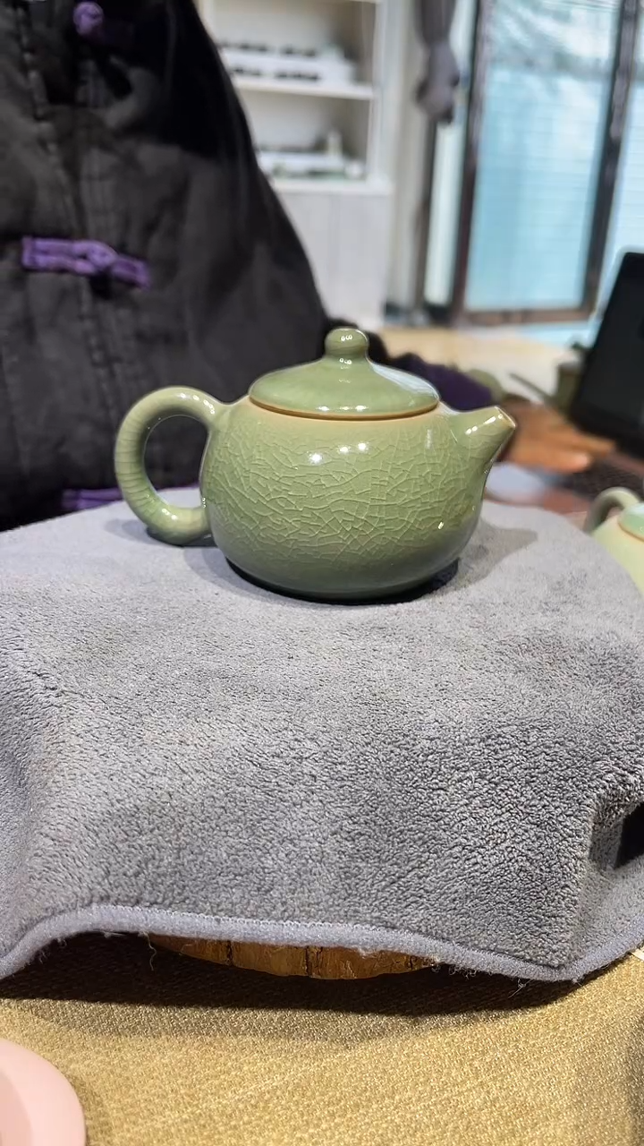 摆件瓷原生态原矿青绿西施hu 