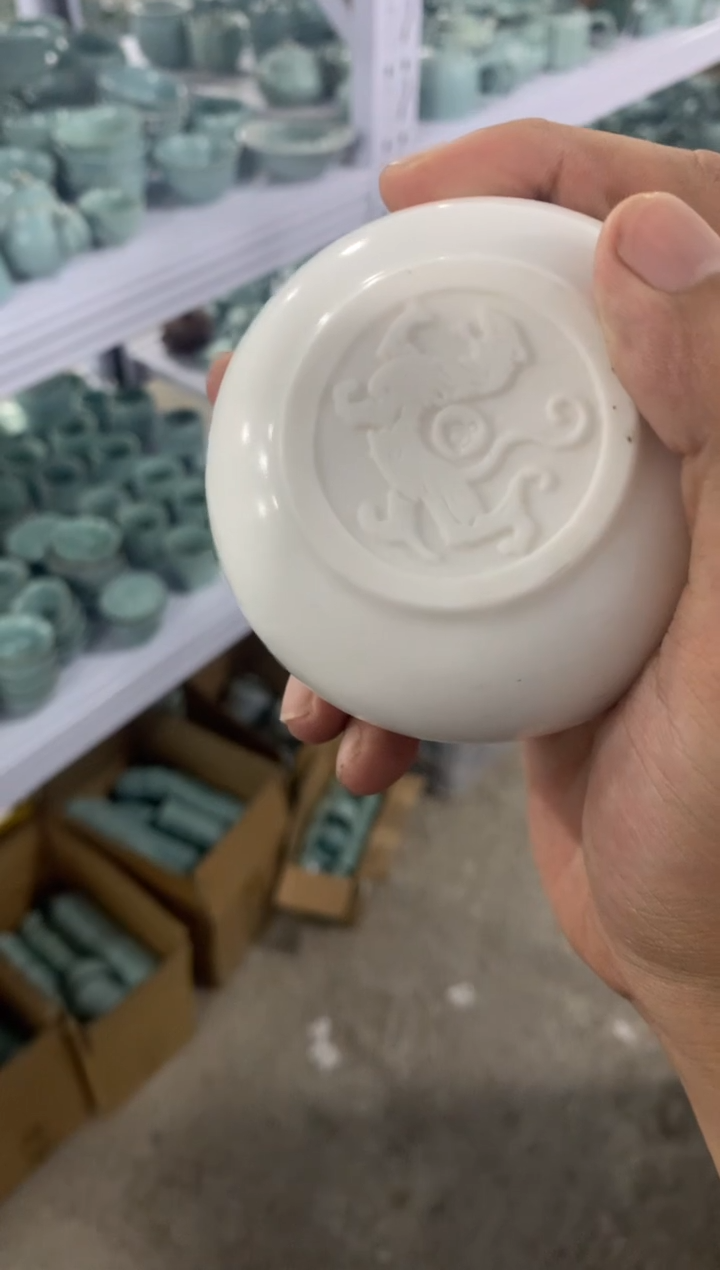 茶壶、盖碗、主人杯、客杯（轻轻微瑕介意勿拍）