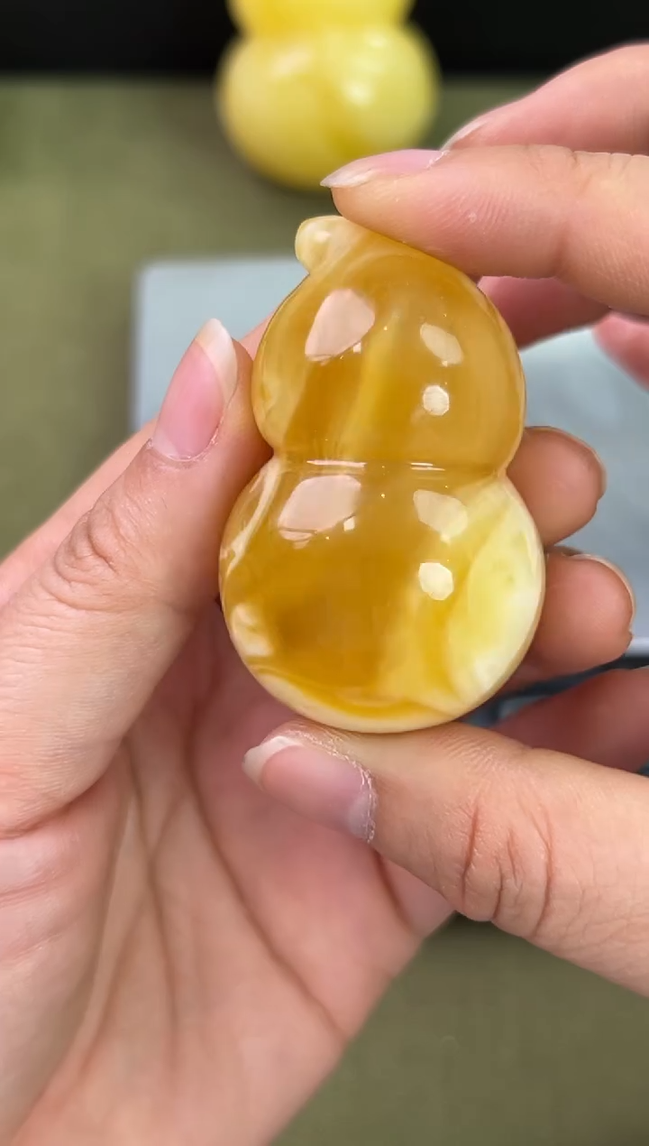 裸石琥珀未镶嵌琥珀蜜蜡吊坠