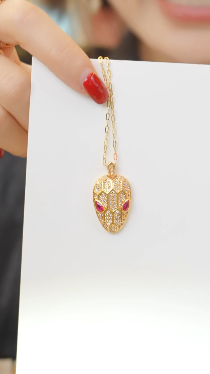 【闪购商品】玛瑙/玉髓项链18K金镶嵌项链