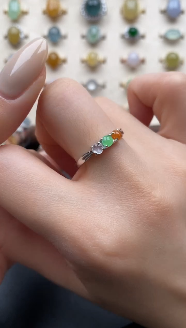 银S925镶嵌戒指翡翠一物一证一礼盒