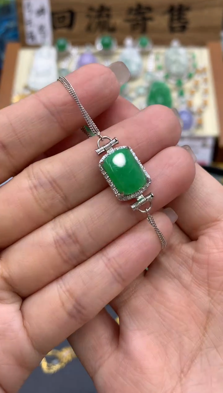 【闪购商品】翡翠手链18K金镶嵌192-中国好珍宝