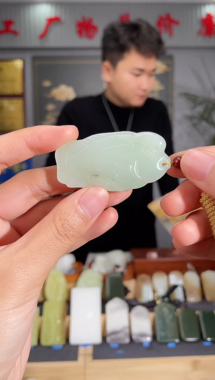 【闪购商品】和田玉颈饰未镶嵌拍一发一 多样性发货