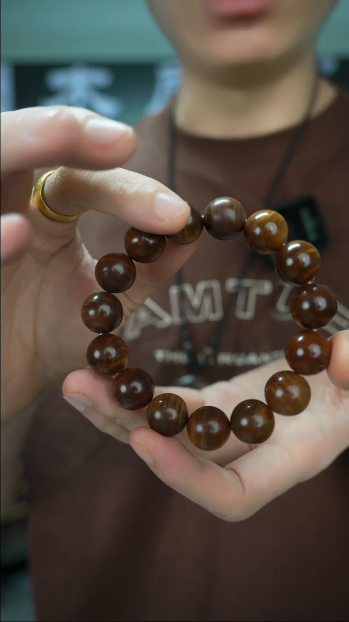 木手作木制雕刻品