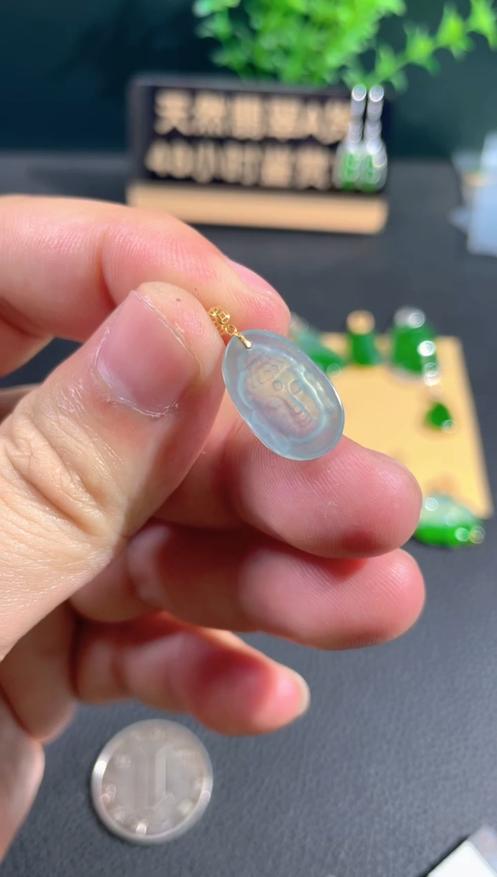 【闪购商品】翡翠颈饰18K金镶嵌翡翠