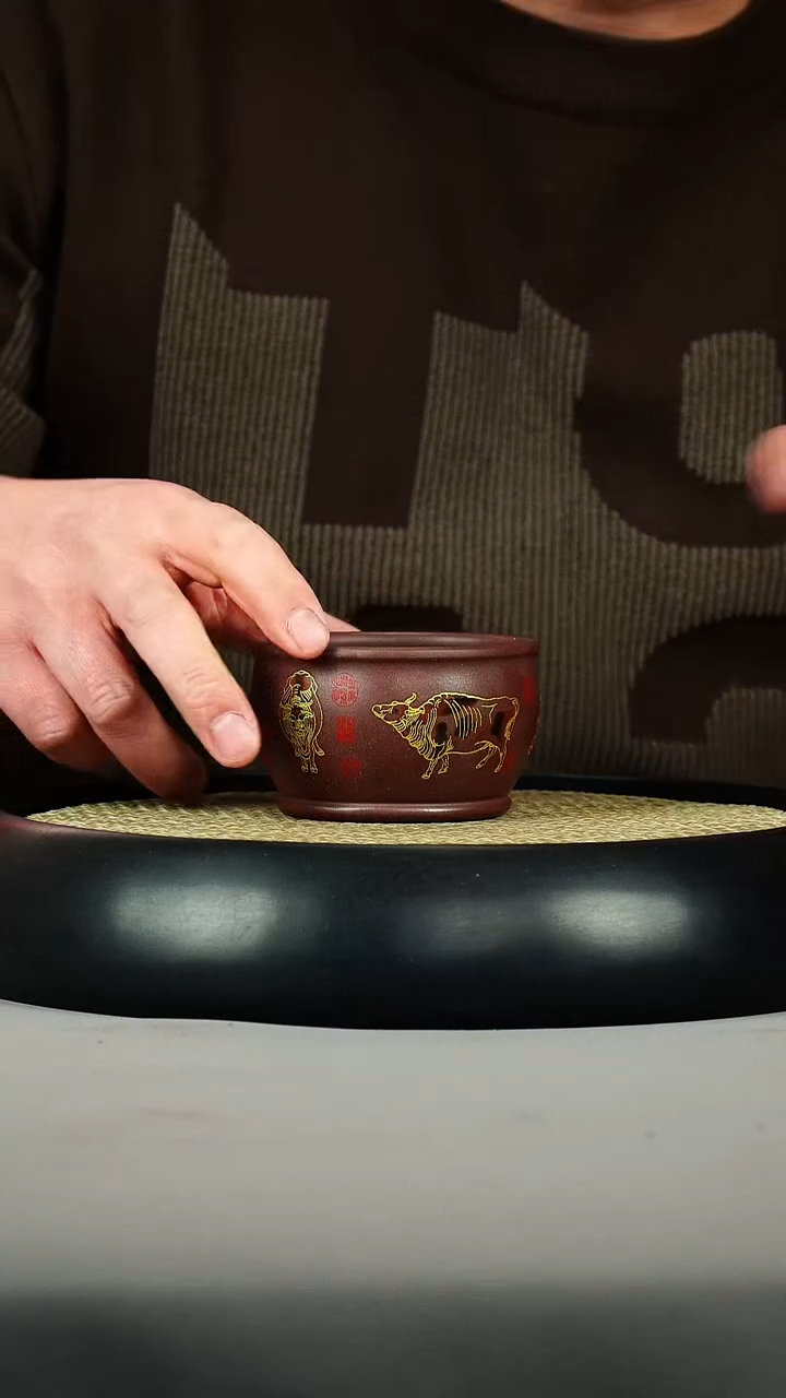 茶壶紫砂石红 五牛杯