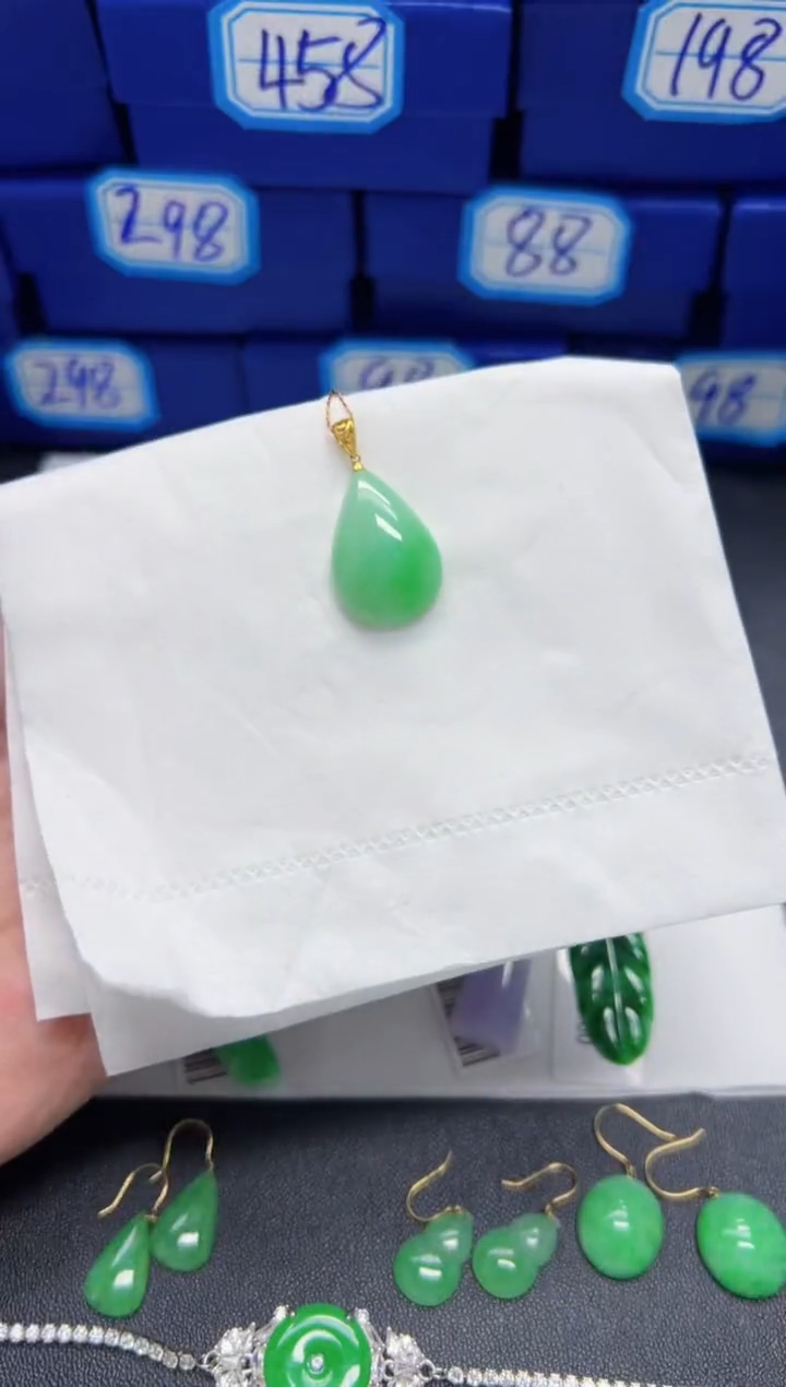 【闪购商品】翡翠颈饰18K金镶嵌Y缅料A货/支持复检/一件