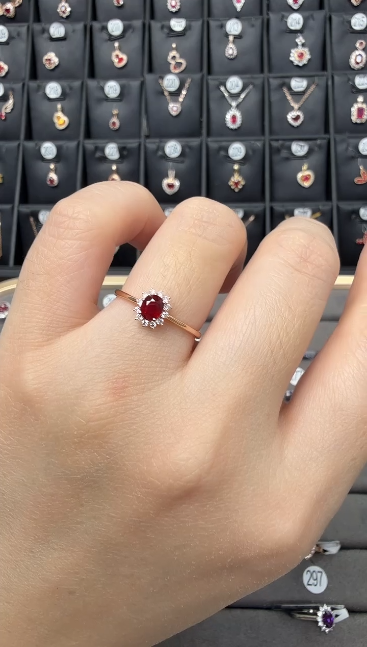 18K金镶嵌戒指红宝石主石0.52ct