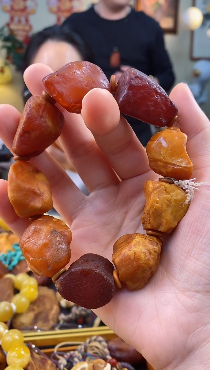 【闪购商品】琥珀手串未镶嵌手串