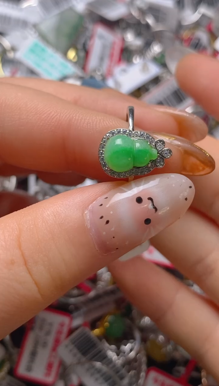 银S925镶嵌戒指翡翠百内无证书