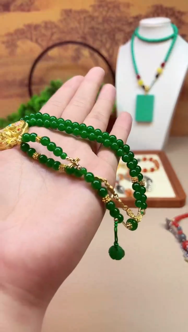 翡翠14K金镶嵌颈饰XXXXXX