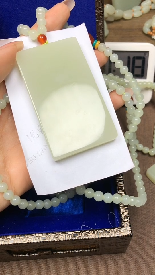 【闪购商品】和田玉颈饰未镶嵌JD