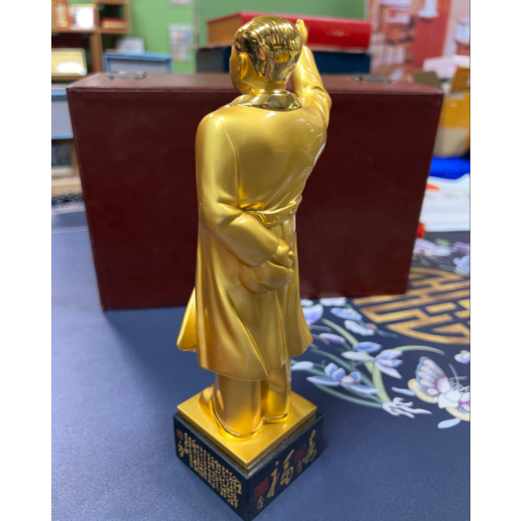 高端大气和田玉摆件