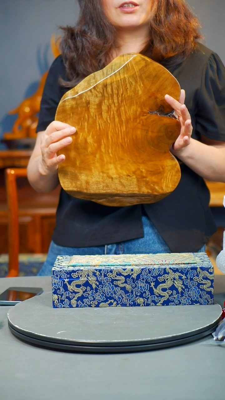 四川金丝楠木茶周边