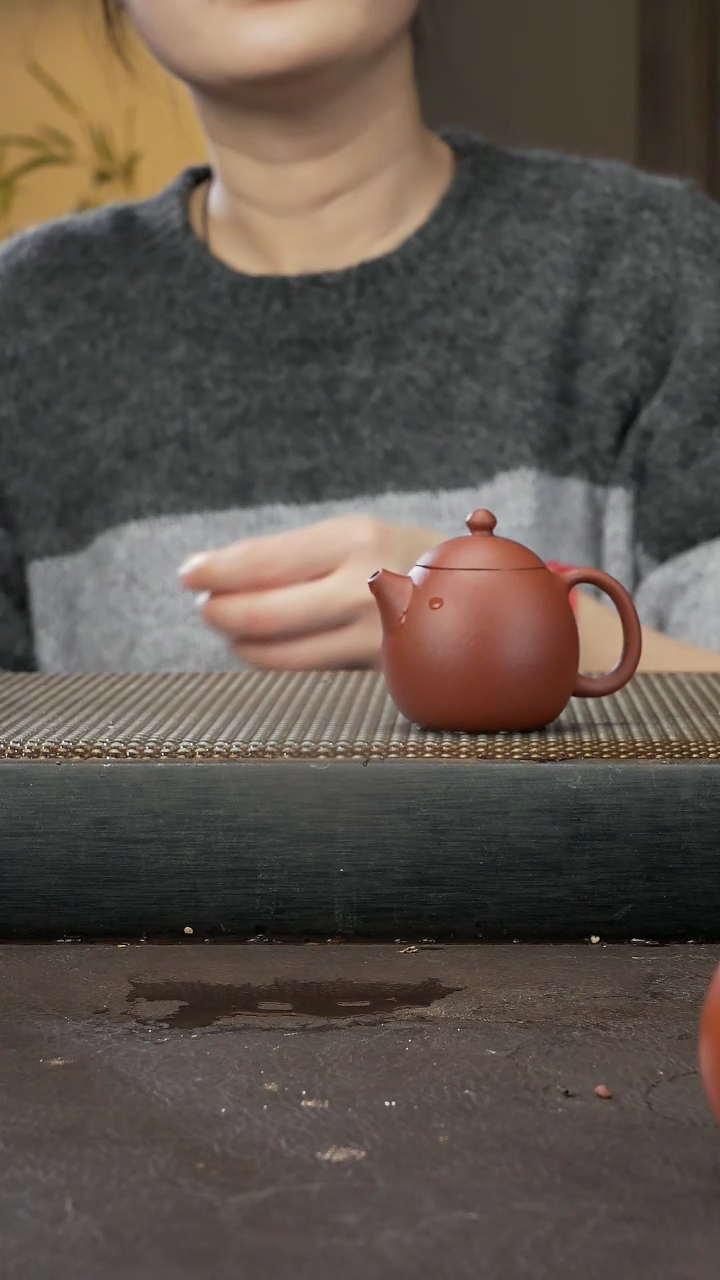 【闪购商品】紫砂茶壶黄龙山朱泥 龙蛋 70cc 005