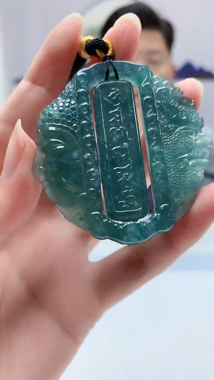 【闪购商品】定制翡翠未镶嵌4917zm-毛货挂件141佛