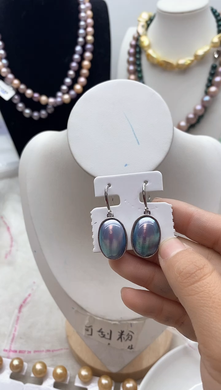 【闪购商品】淡水珍珠颈饰钛钢97