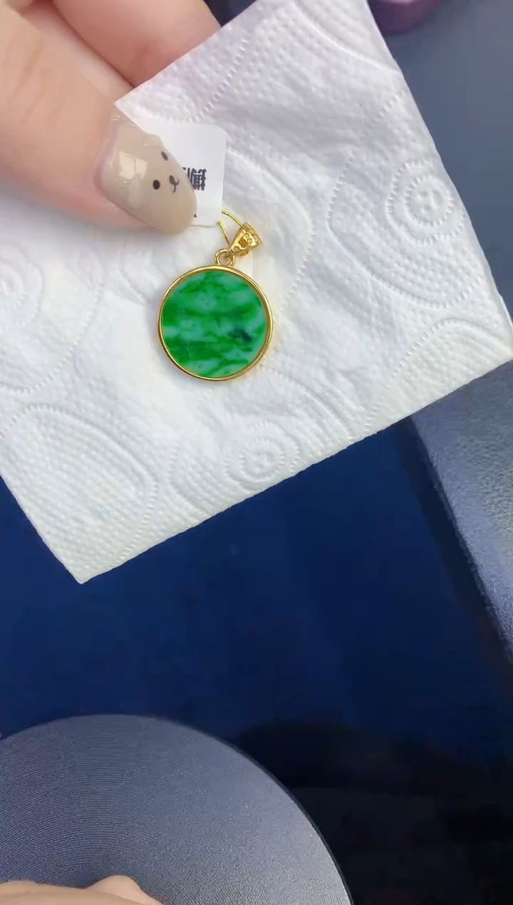 颈饰未镶嵌翡翠缅甸天然翡翠A货