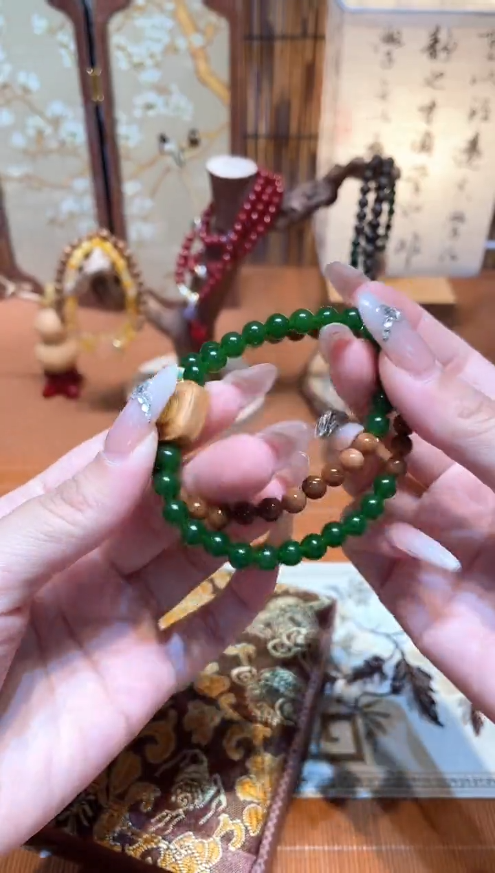 柒月撤柜闪购链接（多样性发其一）￥