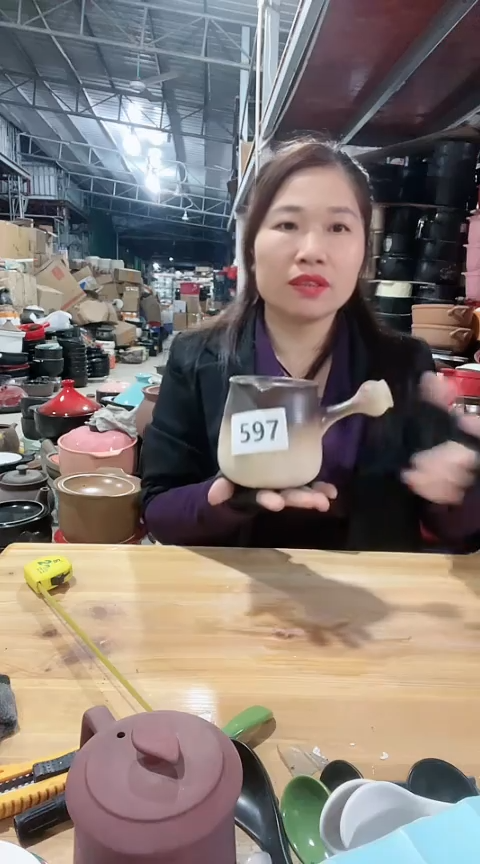 597瑕疵粗陶手把壶，，