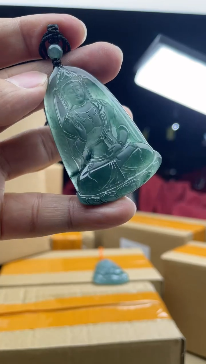 【闪购商品】定制翡翠未镶嵌        4359