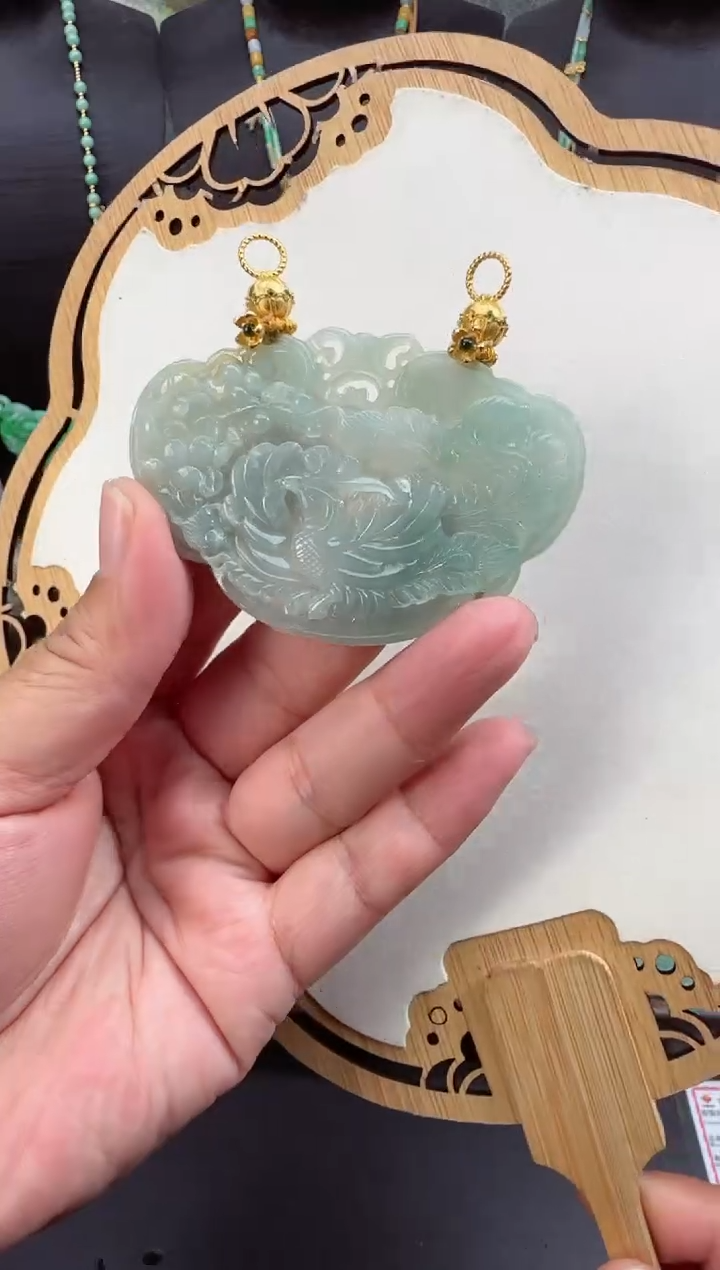 【闪购商品】翡翠颈饰未镶嵌拍照
