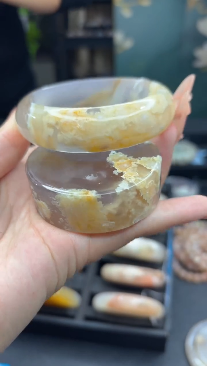 【闪购商品】石英质玉手镯未镶嵌782（59圈赠送镯心）