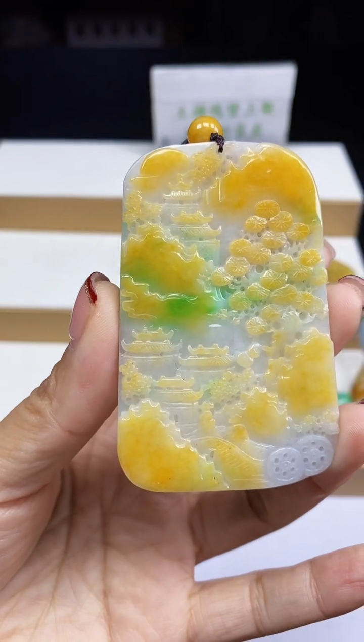 【闪购商品】翡翠颈饰未镶嵌翡翠A货