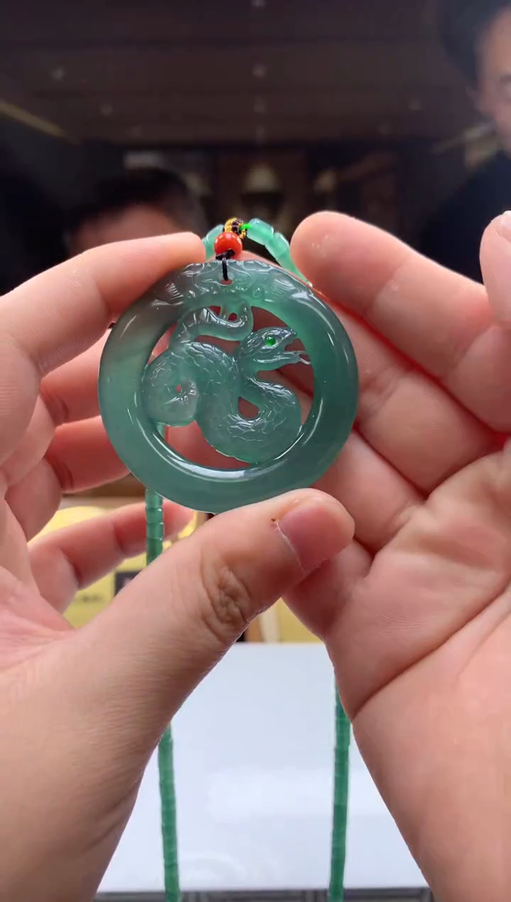 【闪购商品】定制翡翠未镶嵌挂件发货（拍一发一）          