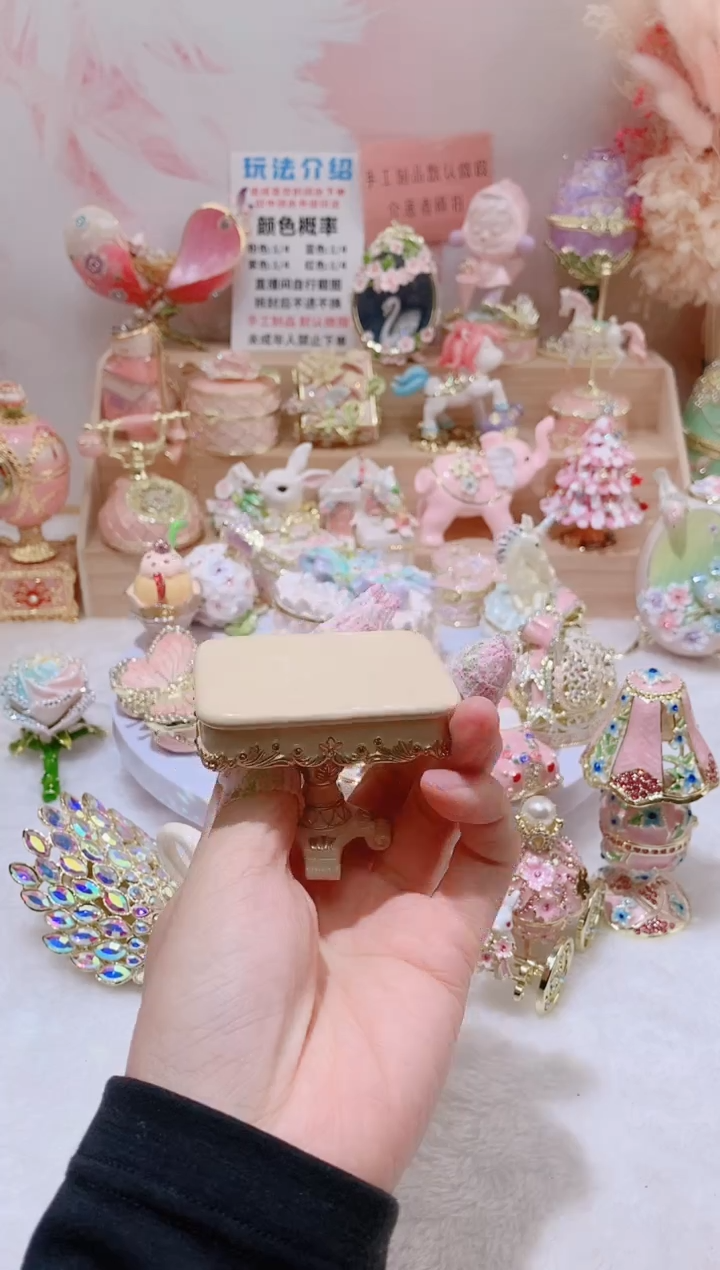 合金中古珐琅彩首饰盒摆件