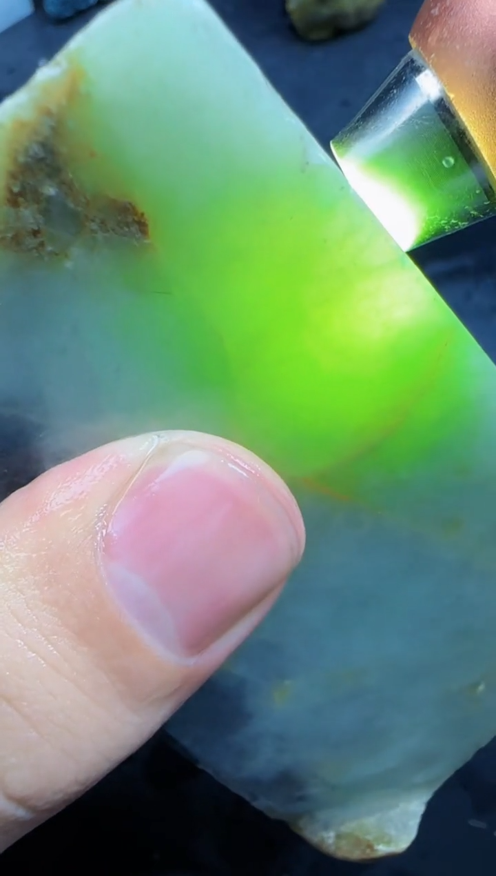 【闪购商品】翡翠颈饰未镶嵌049翡翠