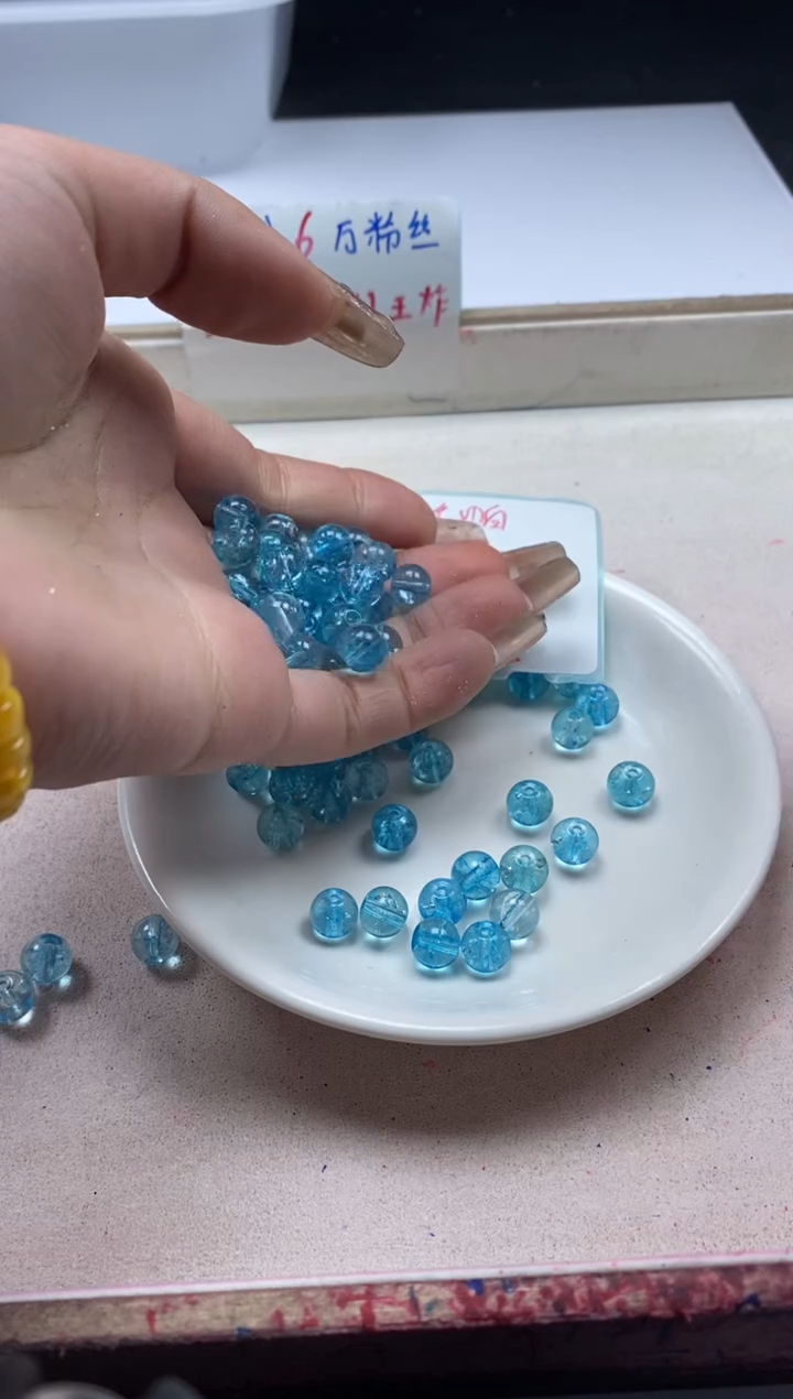 【闪购商品】水晶颈饰未镶嵌w222蓝托帕8mm*25颗