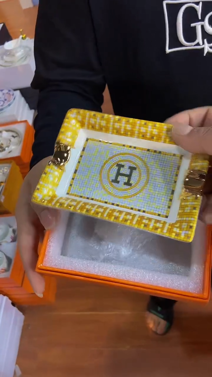 【闪购商品】鸿辉家品牌瓷器，京东包邮！