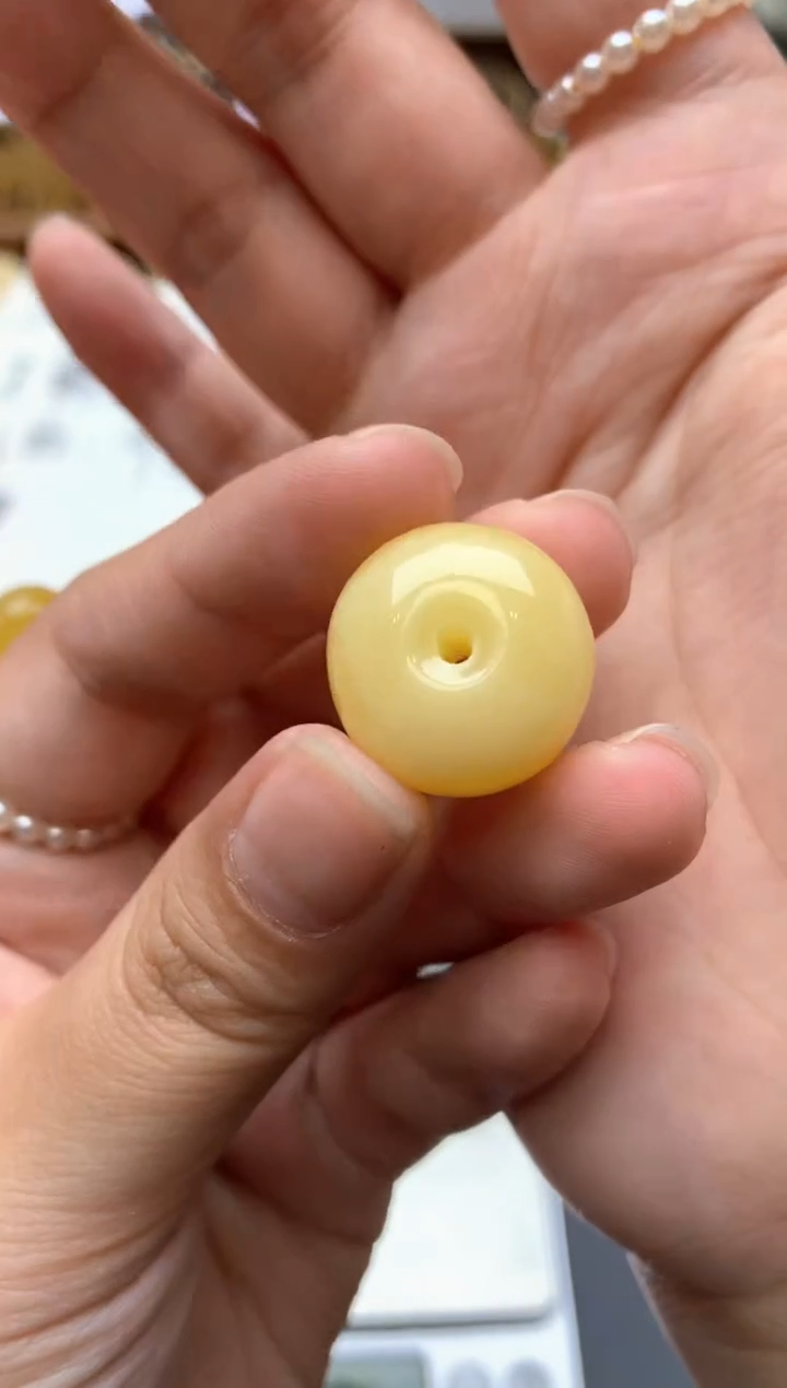 【闪购商品】琥珀珠宝奇石未镶嵌048琥珀蜜蜡花粉有纹小坑介意勿拍