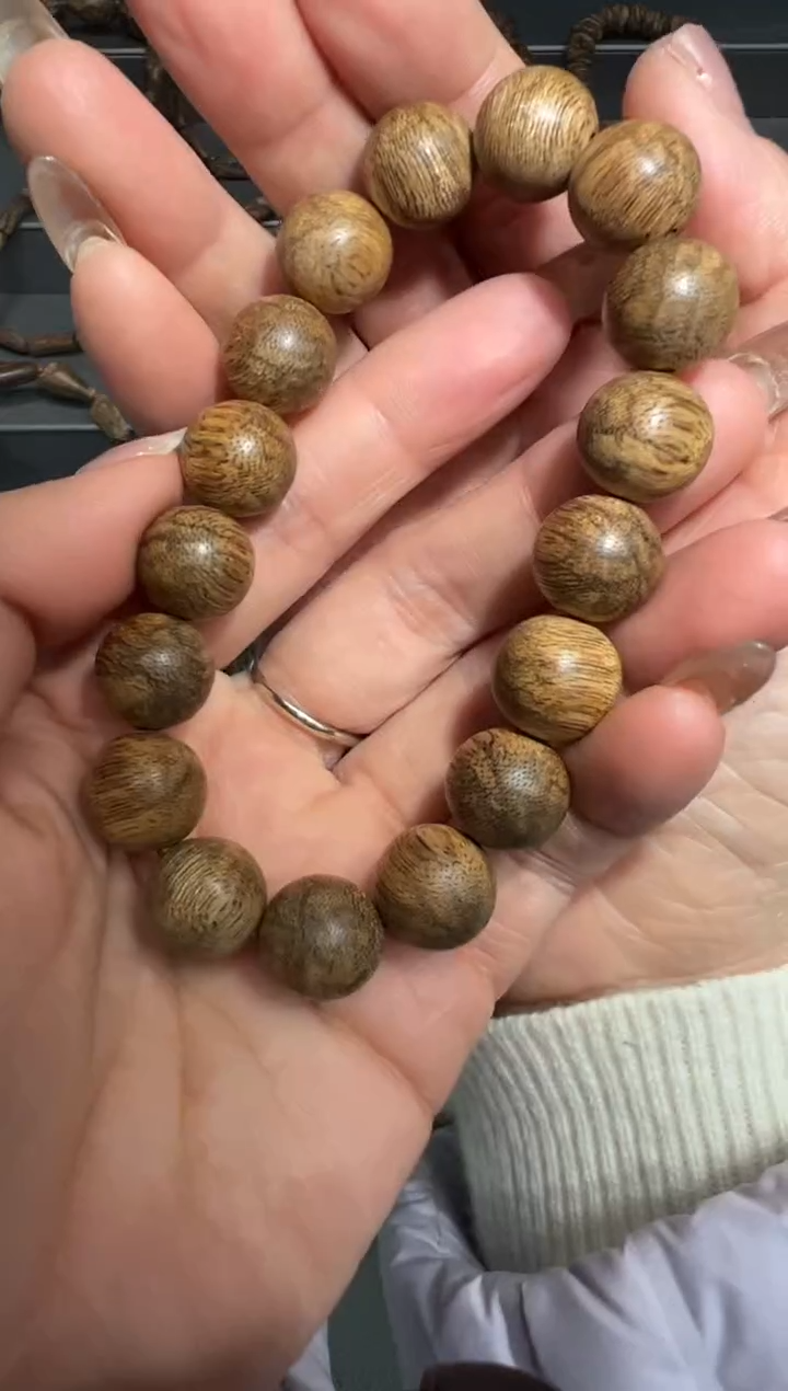 【闪购商品】沉香手串老西马虎斑1..3手串13克