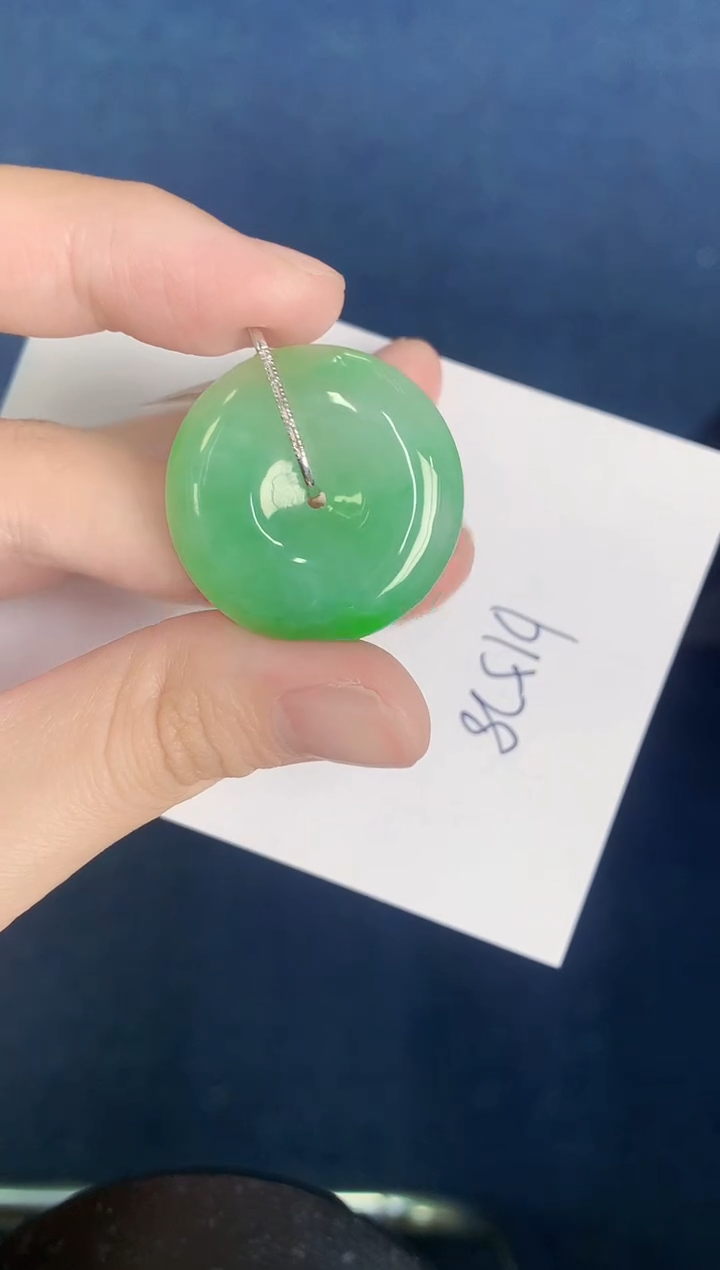 【闪购商品】翡翠颈饰18K金镶嵌000000000