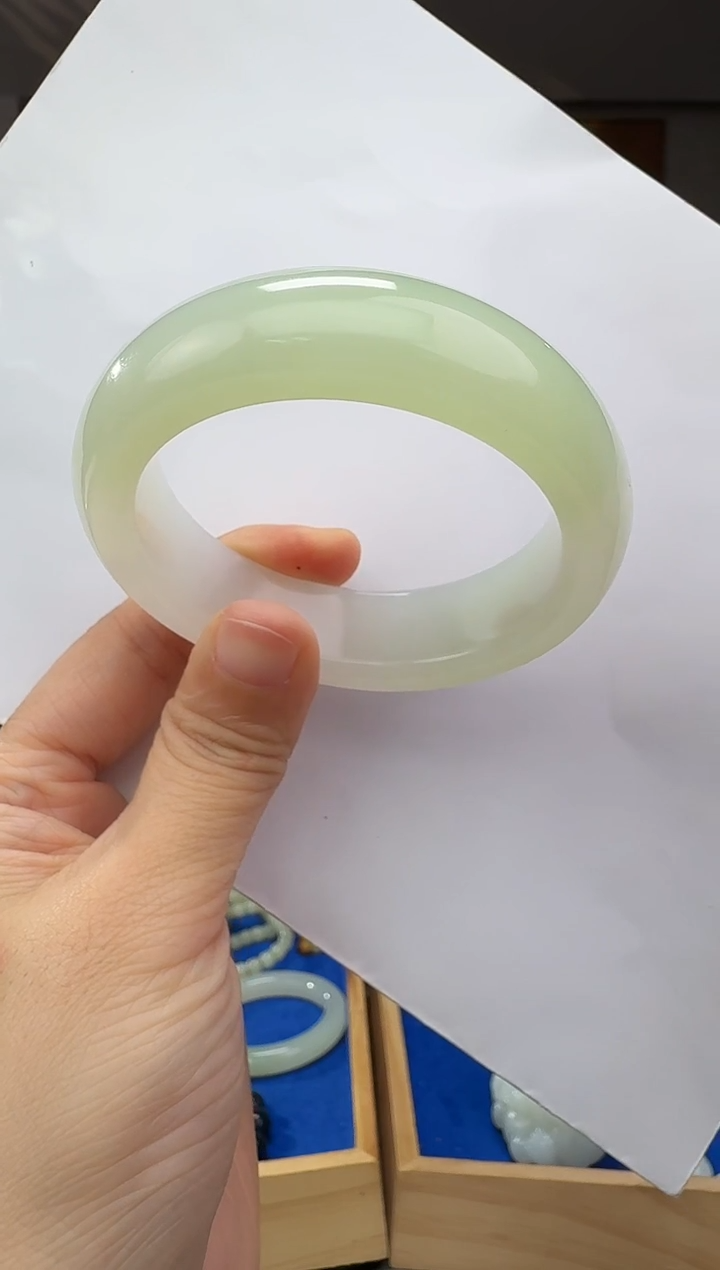 未镶嵌和田玉挂件拍一发一