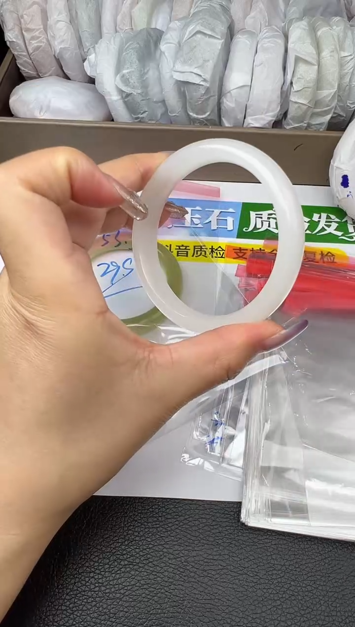 未镶嵌手镯石英质玉圈口55 56