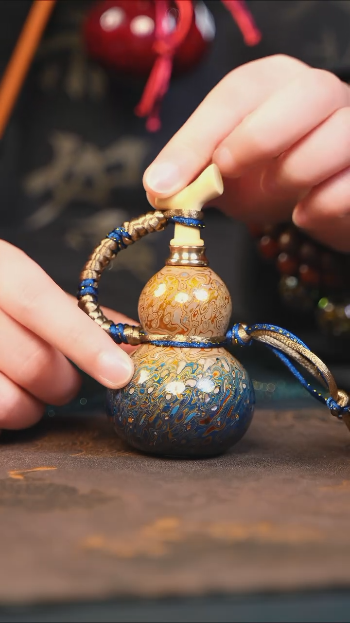 【闪购商品】YW168大漆精致小手捻(开口）