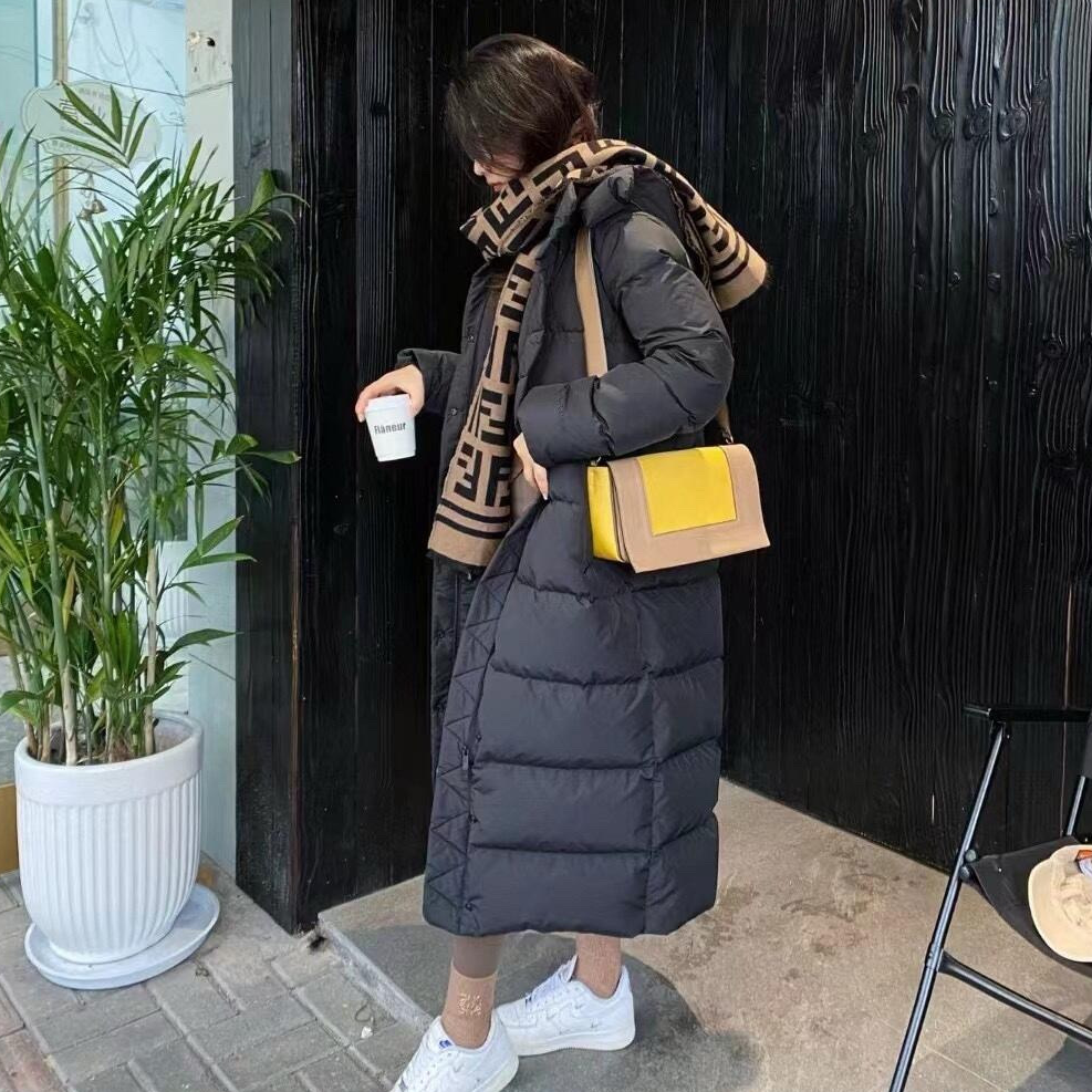  九格长款鹅绒收腰泡芙羽绒服-鲁