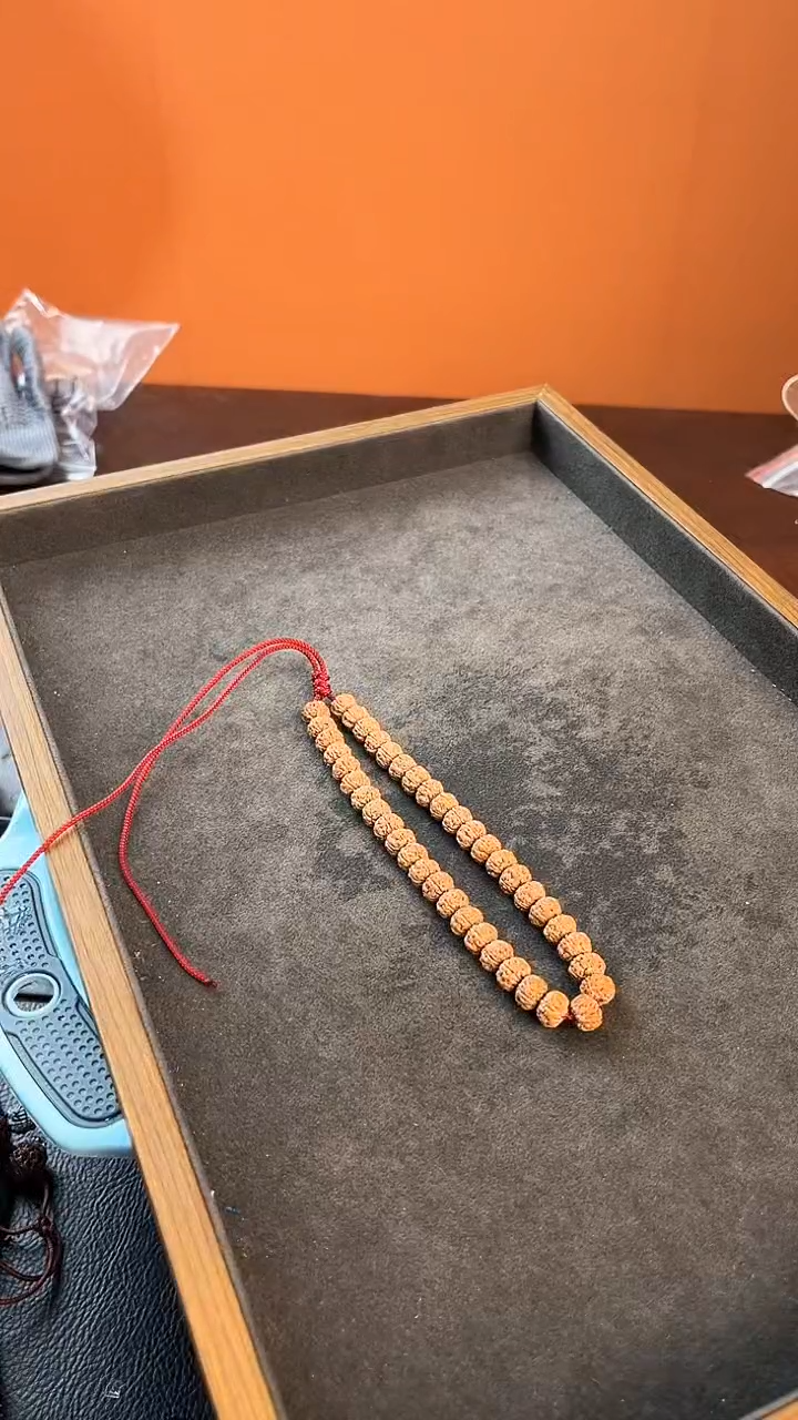 【闪购商品】金刚菩提手串8+老树王